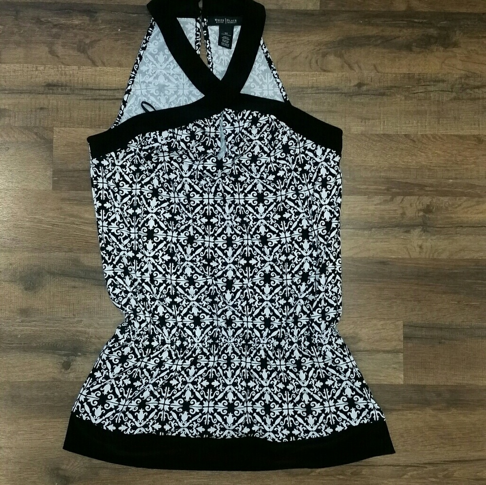 White House Black Market Women's shirt